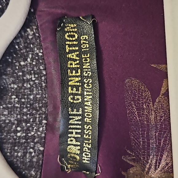 Merino Wool Crest Jacket - Picture 3 of 8